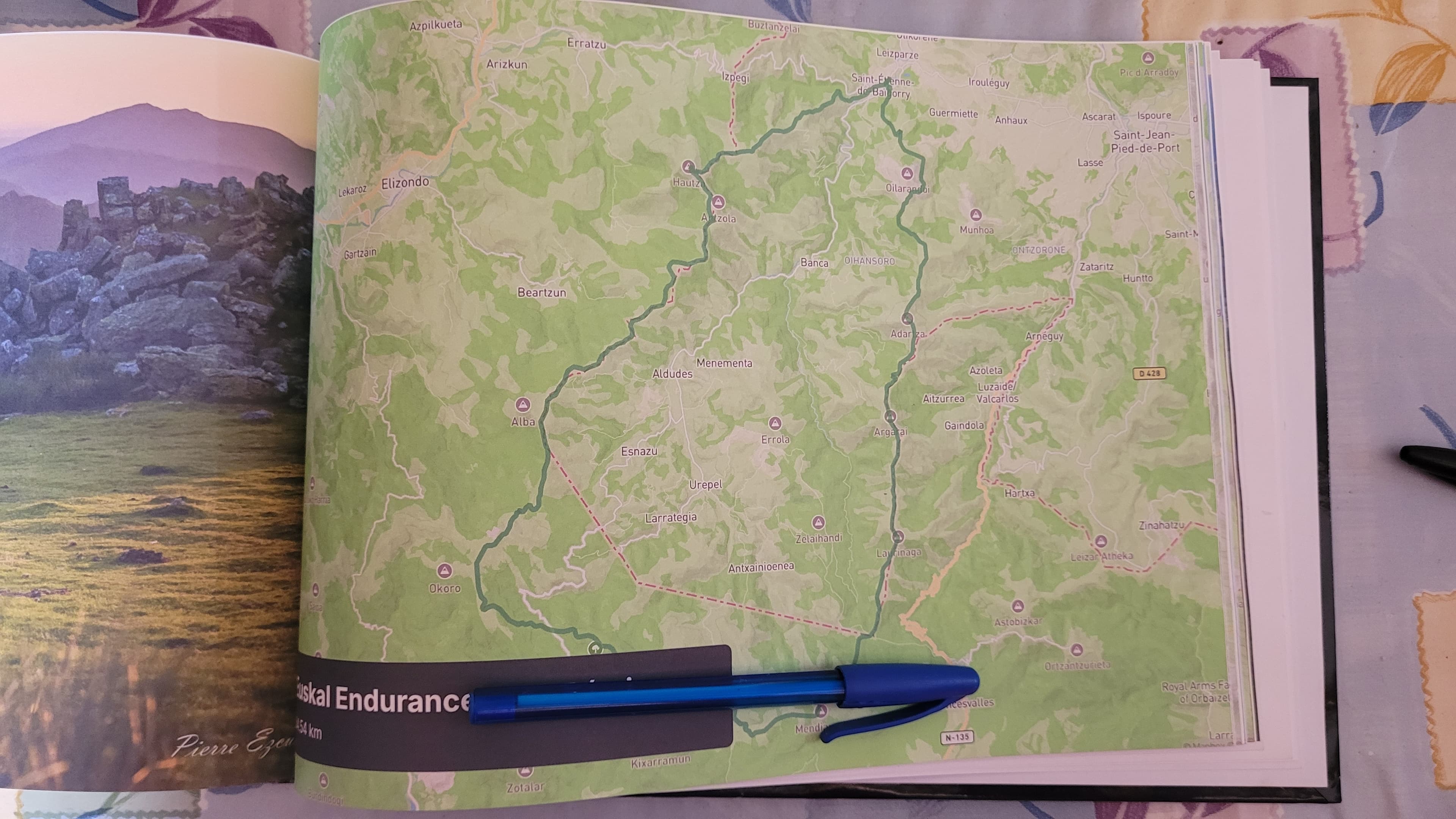 Paysage de montagne pour aventuriers