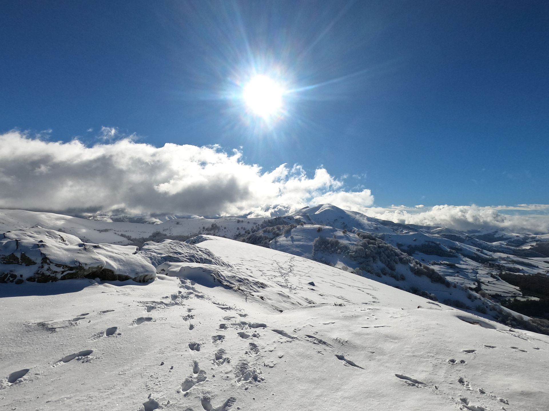 Oilarandoi snow landscape